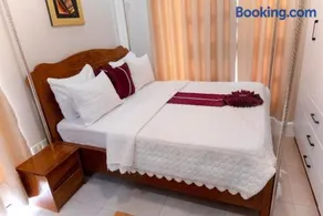 Zeus Boutique Apartment - Image 1