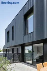 La Maison De La Rade - Image 1