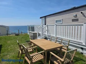 Swift Mosselle Pitch 24 Creek Caravan Park dog friendly - Image 5
