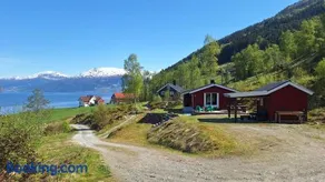 Nordfjordcabins RED - Image 1