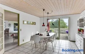 Gorgeous Home In Løgumkloster With Wifi - Image 5
