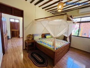 Lulu Bungalows - Image 4