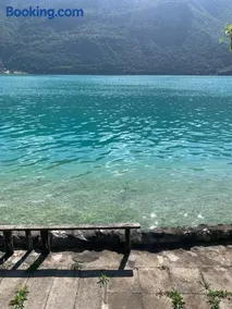 lake view chalet Doussard Annecy - Image 5