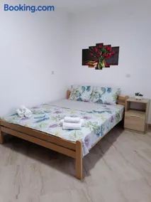 Borche Apartments - Image 3
