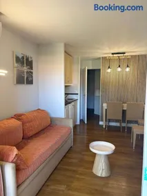 Appartement 2 pièces climatisé en rez-de-jardin Cap Esterel Agay - Image 3