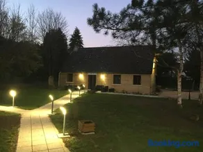 Logis Hotel Le Val Sarah - Image 1