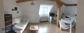 Ferienwohnung stadtnah im DG - Image 3