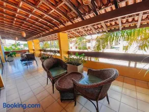 Flat's com 1 quarto, frente praia de Taperapuã, atravessou a rua está na praia, Condomínio Boulevard da Praia conta com piscina, sauna, sala de jogos além de café da manhã como cortesia - Image 4