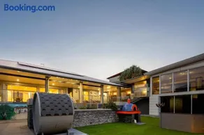 The Margate Prestige Retreat - Image 3