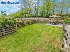 2 Bed in Camborne oc-oldmm - Image 4