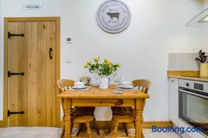 1 Bed in Child Okeford oc-p34998 - Image 2