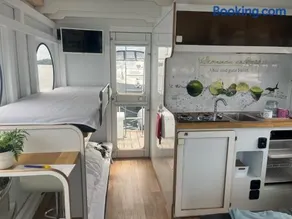 WOHLFÜHLBOOT Hausboot - Festlieger im Hafen Bad Saarow - WC an Bord, Dusche an Land - Image 2