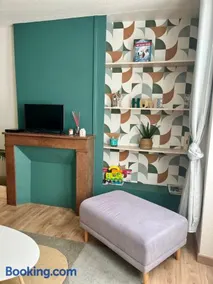 Confort & style dans ce joli appartement de 44 m2, chambre séparée, PLEIN CENTRE de Dole - Image 3