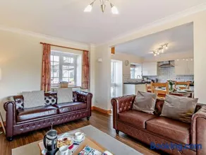 3 Bed in Crediton oc-friar - Image 3