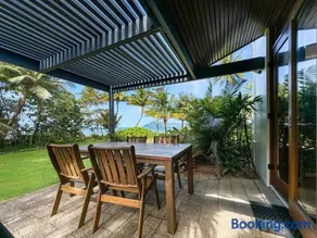 Wongalinga Beachfront Apt 1 - Image 2