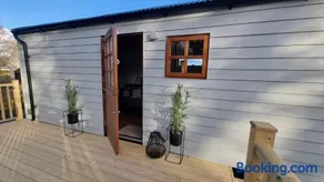 LittleGreenGlamping - Image 1