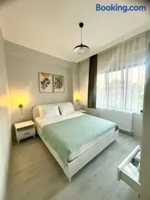Sevez Apart - Image 2