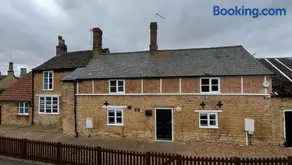 Wothorpe House, 3 bed Stamford Centre by Belmont Places - Image 5