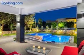 Villa Summer Light - Image 2