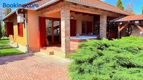 Tisza River 4 Seasons Home - Image 3
