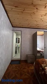 Cozy Corner Inn - Image 4