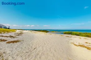 Sea Coast Cottage - Image 2