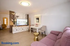 Apartamentos De la Haya & Suite con Jacuzzi, junto al Teatro Romano - Image 5