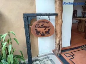 The Wood Cottage - Image 3