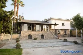 Greece Seaside villa 200sq m 20m from sea - Image 3