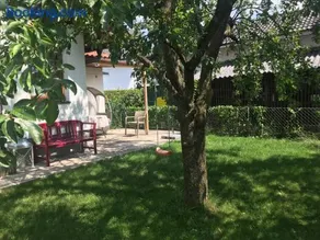 Knusperhaus mit Garten - Image 3