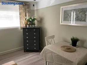 Oakwood - Image 2
