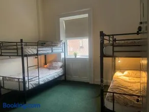 Botanic Avenue Hostel less than a mile from the City Centre - Image 2