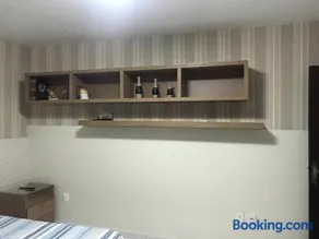 Excelente casa 300m2 em Bairro Nobre perto de tudo - Image 3
