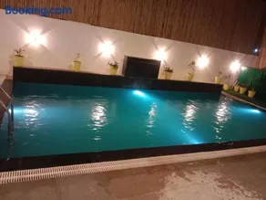 Ummed Villa 3 Room Private Villa with Pool - Image 2
