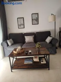 APARTAMENTO FRENTE AL MAR CON PRECIOSAS VISTAS - Image 1