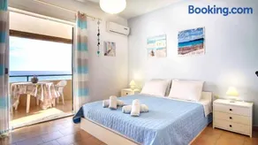 Sea View Maisonette Glyfada Beach - Image 2
