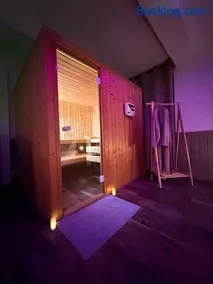 L'Évasion Étoilée - Jacuzzi Spa Sauna Hammam - Image 3