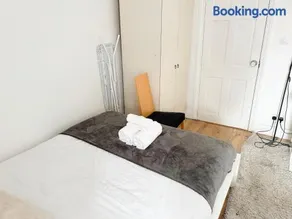Wembley Stadium Family Maisonette - Image 5