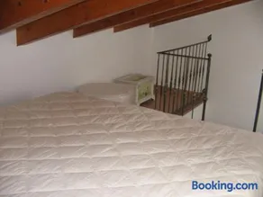 CASA PUTIFIGARI - Image 1