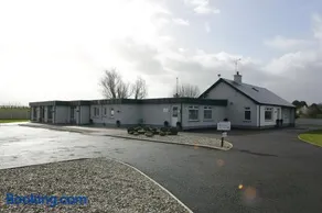 Causeway guest accommodation - Image 2