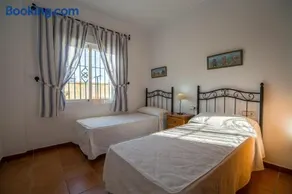 Chalet adosado Atalaya F - Image 4