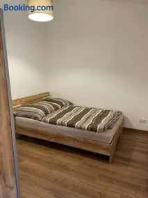 Apartment in zentraler Lage mit Privatparkplatz - Image 3