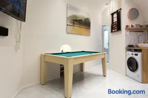 Louvre Luxury Apartment & SPA - Image 5