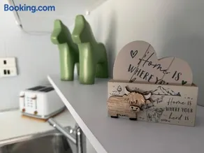 Chandelle Park Farm Stay - Image 4