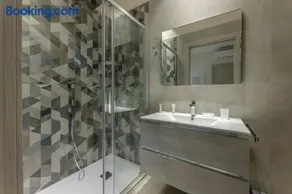 Ilenia's Boutique Rooms - Image 2