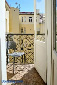 Royal Route Residence Lesser Town - Image 1