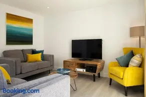 4 Middlecombe - Luxury Apartment at Byron Woolacombe, only 4 minute walk to Woolacombe Beach! - Image 4