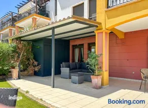 Modern Garden Apartment - WAT01 - Image 3