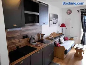 Superbe appartement Décoration montagne Centre Loudenvielle - Image 1
