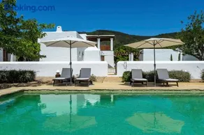 Can Malacosta -Cozy and Traditional - Image 2